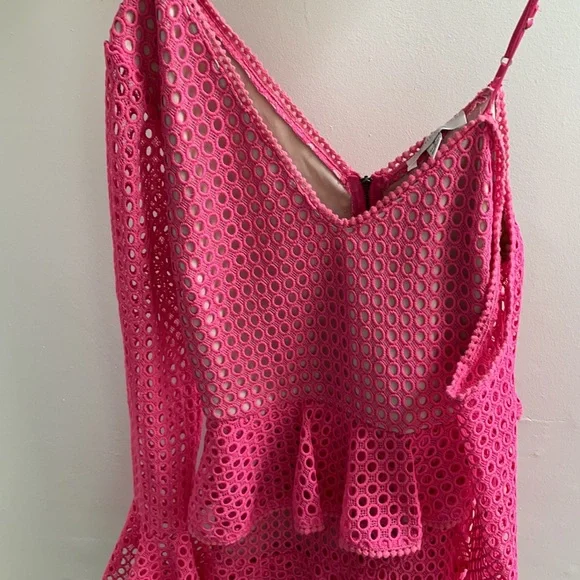 Dress - Picture 2 of 8